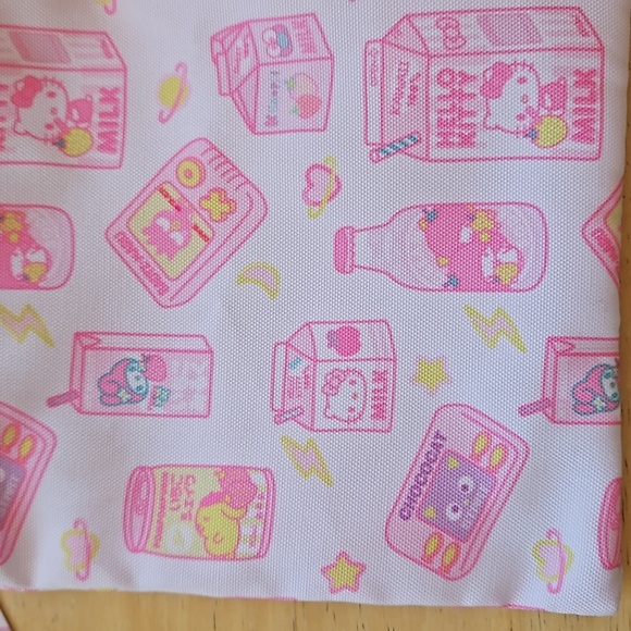 SANRIO MILK AND DRINKS BAG - Picture 3 of 8